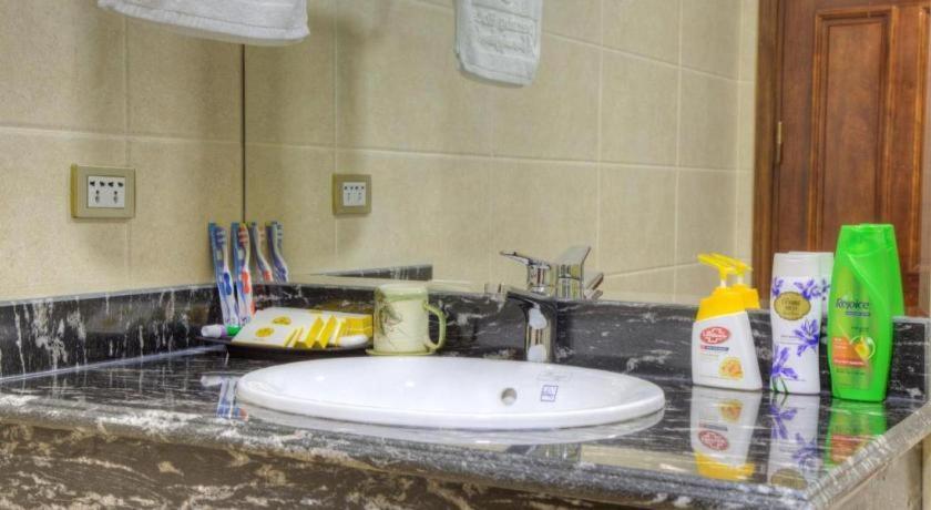 Bacninh Charming Hotel Bac Ninh Екстер'єр фото